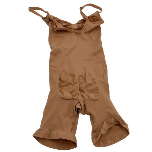 Skims Seamless Sculpting Mid Thigh Bodysuit NWOT Size Large - Picture 4 of 5